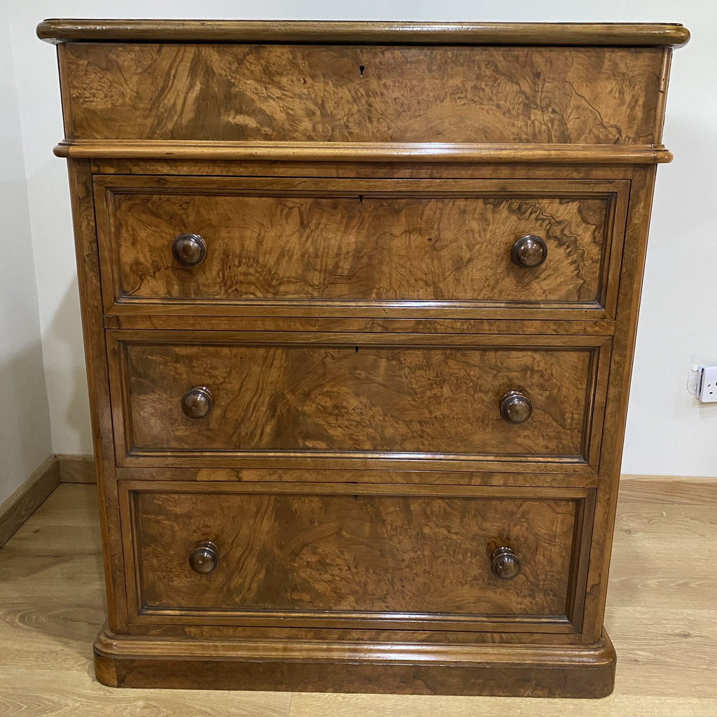 Fine Burr Walnut Chest of Drawers by James Lamb of Manchester-Antique Furniture > Chest of Drawer-James Lamb of Manchester-Lowfields Barn Antiques
