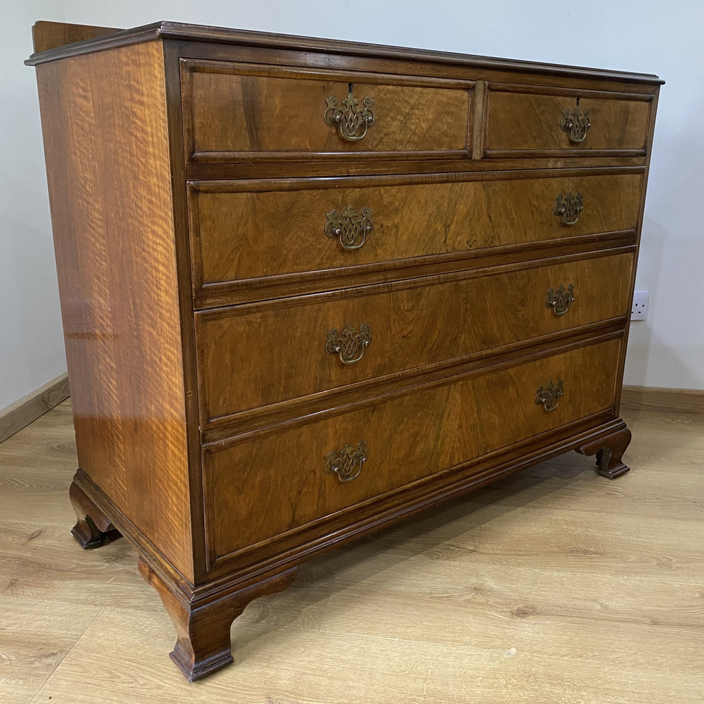 Fine Burr Walnut Chest of Drawers by Waring and Gillows Lancaster-Antique Furniture > Chest of Drawer-Waring and Gillows Lancaster-Lowfields Barn Antiques