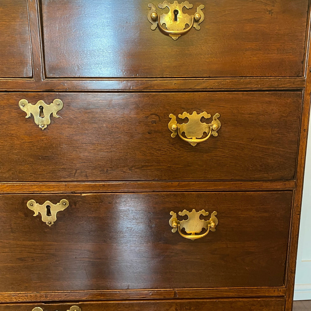 Georgian Oak Chest of Drawers - Mid 18th Century-Antique Furniture > Chest of Drawer-18th Century Georgian-Lowfields Barn Antiques