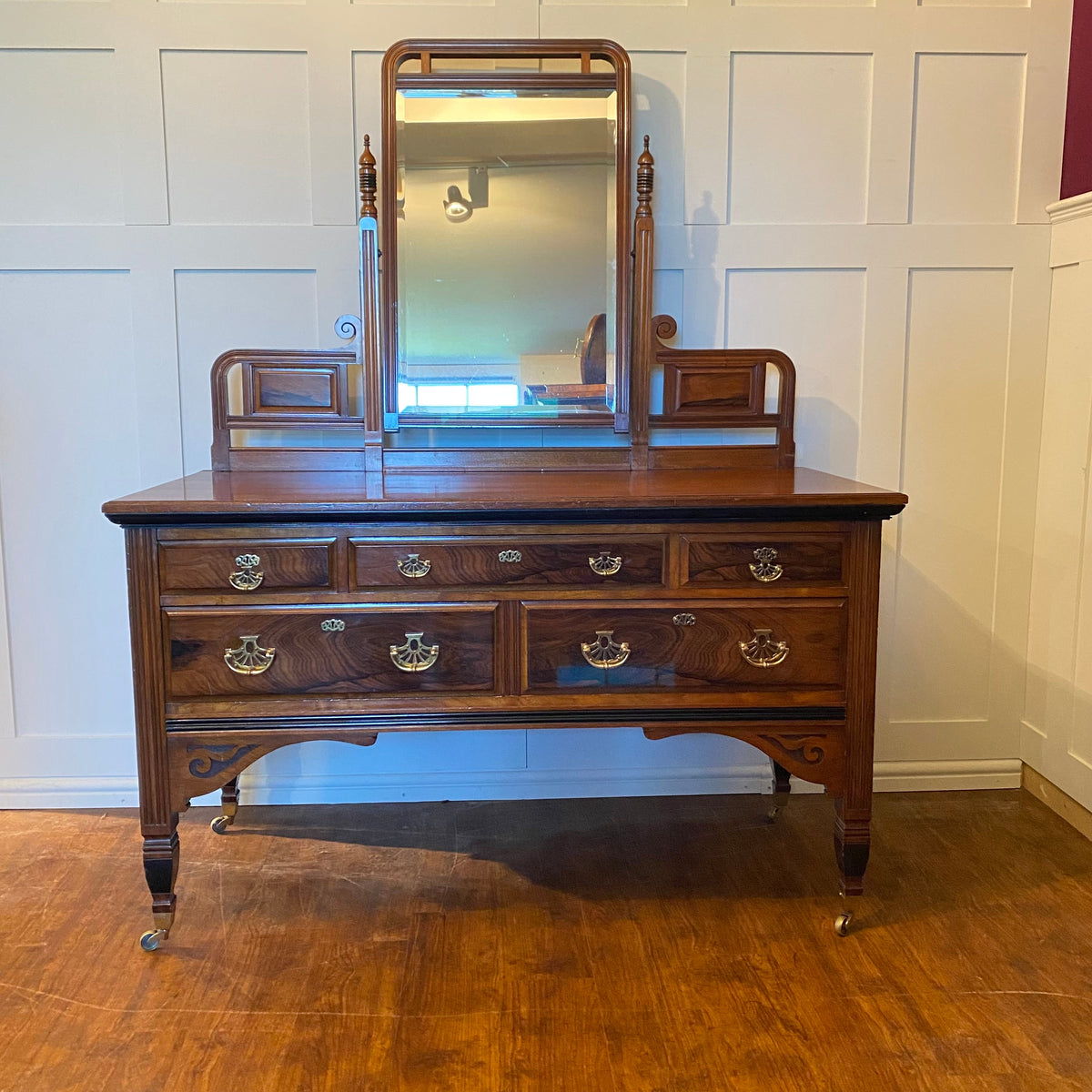 Victorian Dressing Table by James Lamb of Manchester